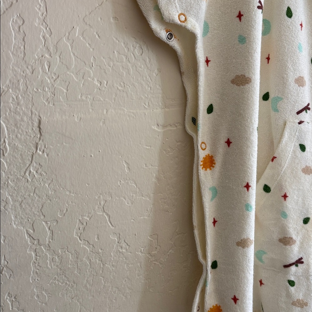 hooded beach towel poncho - Picture 3 of 7